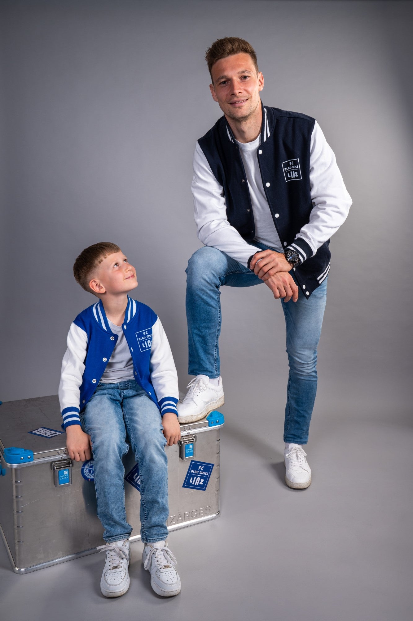 FC Blau-Weiß Linz College Jacket Royal Blau