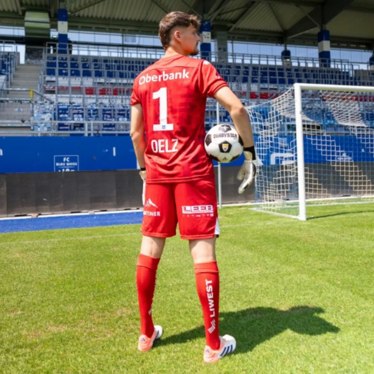 FC_Blau_Weiss_Linz_Tormann_3