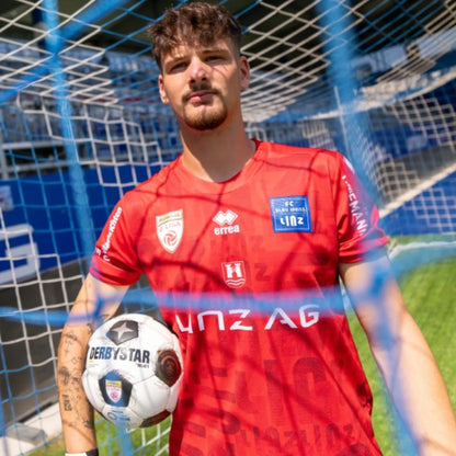 FC_Blau_Weiss_Linz_Tormann_4