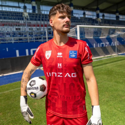 FC_Blau_Weiss_Linz_Tormann_6