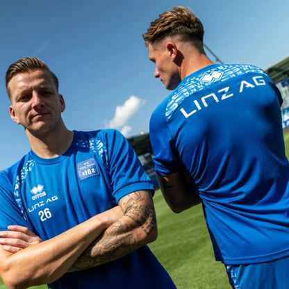 FC_Blau_Weiss_Linz_Trainingsbekleidung_12
