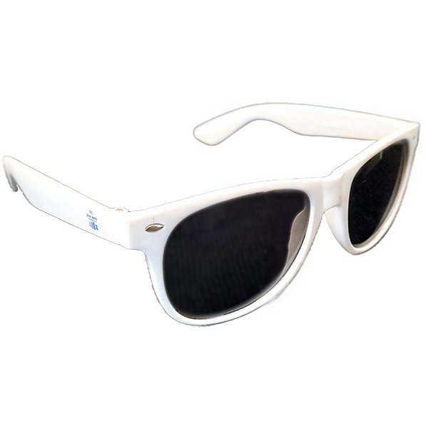 FC Blau Weiss Linz Sonnenbrille schräg rechts schauend